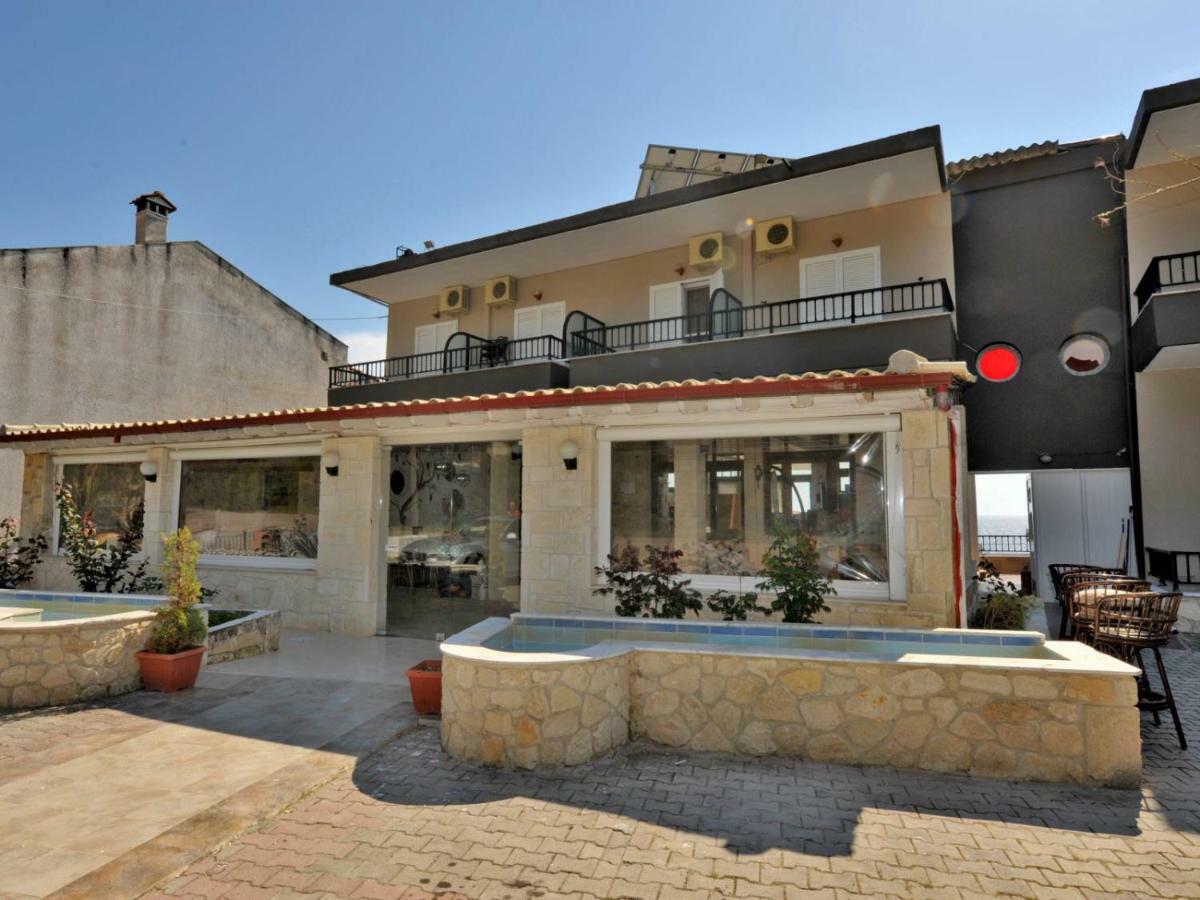 أغيا باراسكيفي Coralli Holidays - Loutra Agias Paraskevis المظهر الخارجي الصورة